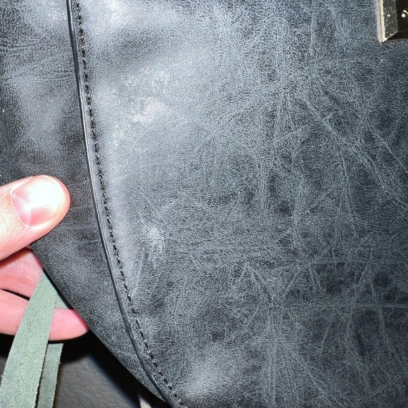 Dolce Vita crossbody mixed color fringe adjustable strap gold hardware - Picture 7 of 10